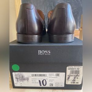 HUGO BOSS size 10, dark brown.